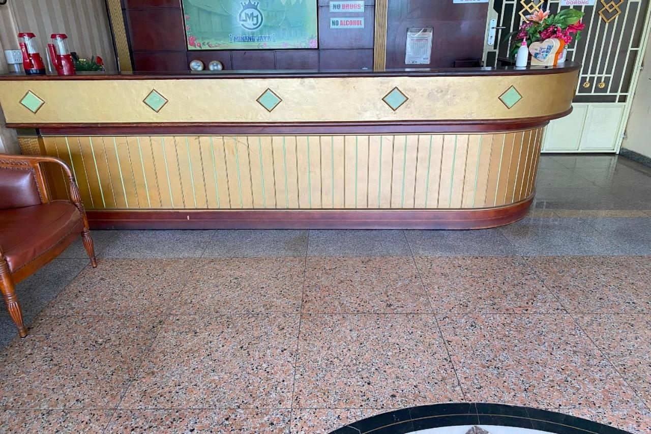 מלון נגויה Oyo 92702 Minang Jaya מראה חיצוני תמונה